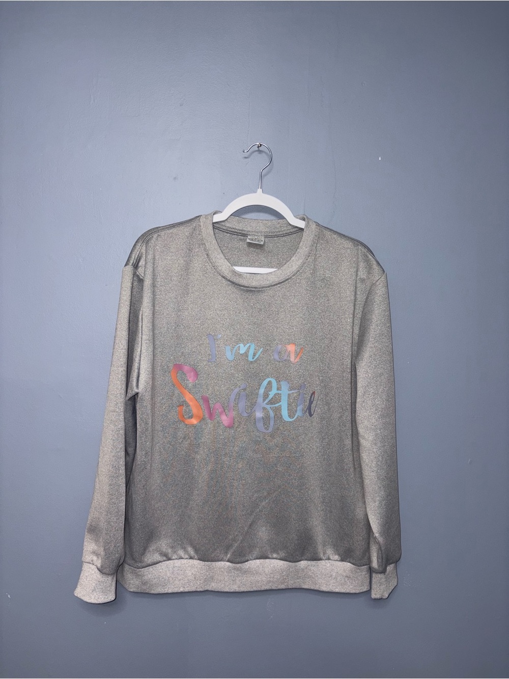 Taylor Swift | Gray Sweatshirt | Size Large